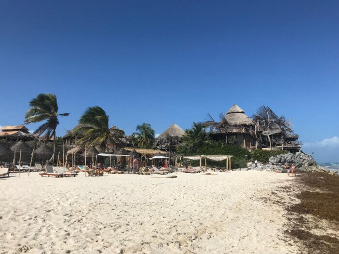 veřejná pláž v Tulum playa conchita
